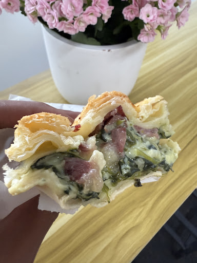 The Bakers Crust Kamo photo
