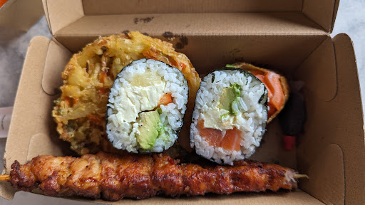 Yummy Sushi photo