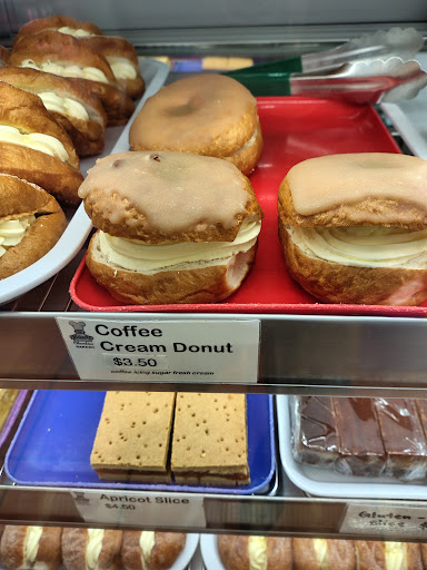 Charlies Bakery photo