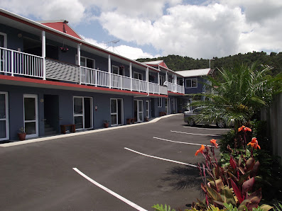 ASURE Avenue Heights Motel photo